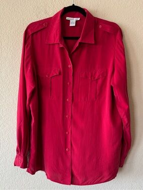 Vintage Anna and Frank red camp blouse shoulder tabs L